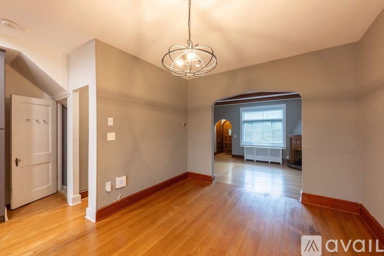 317 Ingraham Street Northwest 3 Beds Single Family Home for Rent - Photo gallery 5