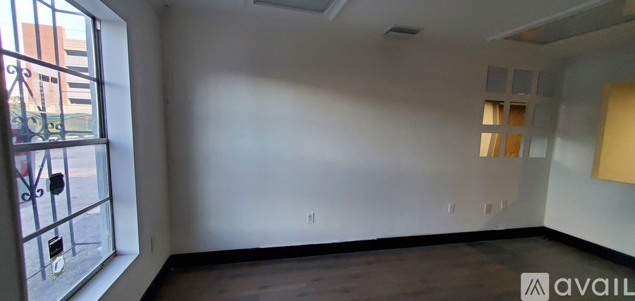 8347 NW 54th St 6 Beds Condo for Rent - Photo gallery 5