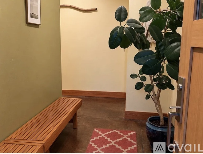 728 Aspen Grove Street 3 Beds Single Family Home for Rent - Photo gallery 3