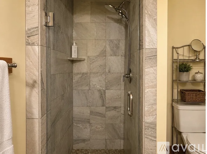 728 Aspen Grove Street 3 Beds Single Family Home for Rent - Photo gallery 4