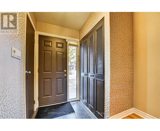 15 - 6855 GLEN ERIN DRIVE 4 Beds Condo, Home, Townhouse for Rent - Photo gallery 2