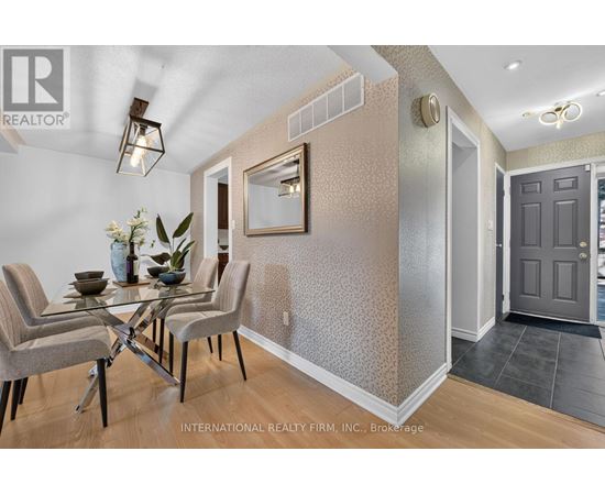 15 - 6855 GLEN ERIN DRIVE 4 Beds Condo, Home, Townhouse for Rent - Photo gallery 4