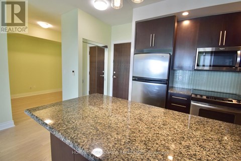 1667 - 23 COX BOULEVARD 3 Beds Apartment for Rent