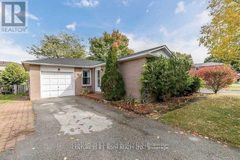11 CARTWRIGHT DRIVE 5 Beds Apartment for Rent