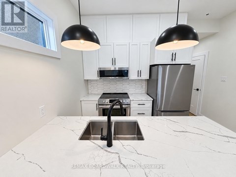2B - 191 HINCHEY AVENUE 1 Apartment for Rent