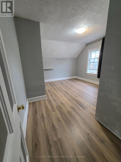 A1 - 136 COOPER STREET 3 Beds Apartment for Rent
