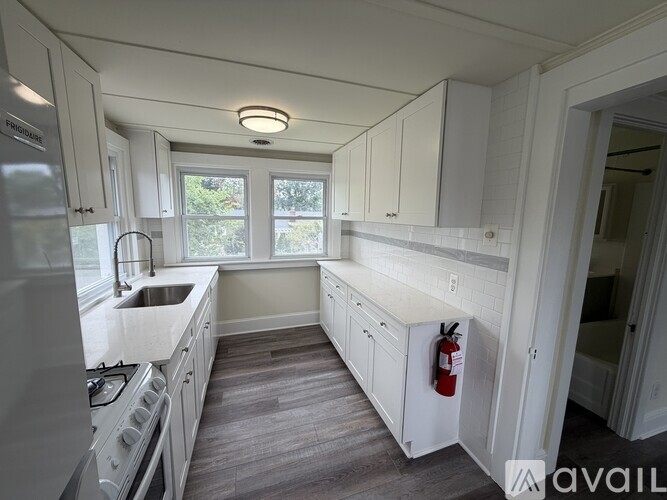 202 Prospect Avenue 2 Beds Apartment for Rent - Photo gallery 4