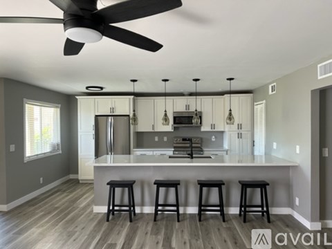 2228 East Campbell Avenue 2 Beds Apartment for Rent