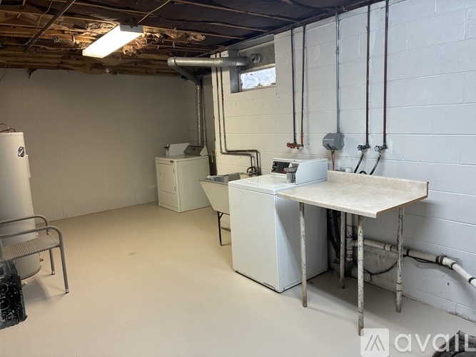 505 East College Street 1 Apartment for Rent - Photo gallery 3