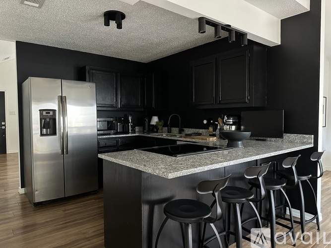 901 Parkway Place Drive 3 Beds Single Family Home for Rent - Photo gallery 5