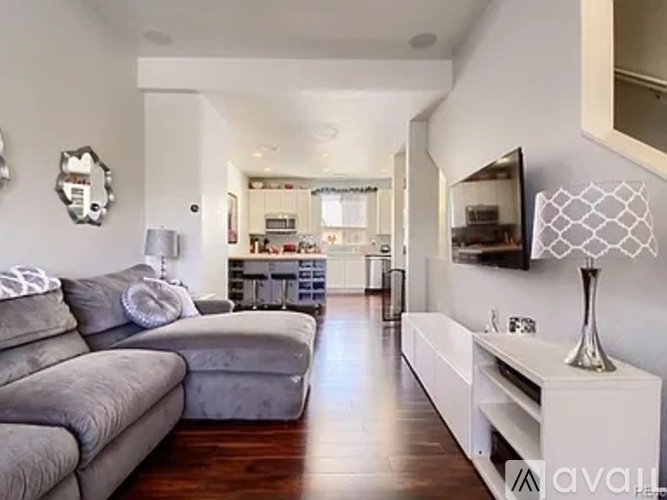 5630 West 38th Avenue 2 Beds Townhouse for Rent - Photo gallery 4