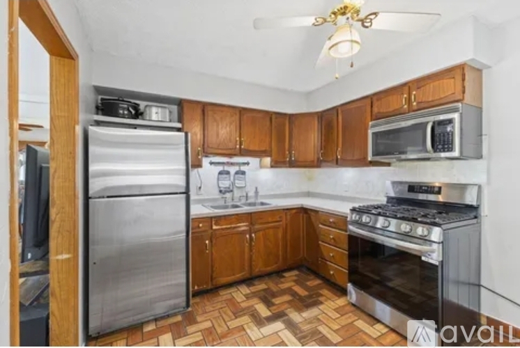 14 Pointcross Drive 3 Beds Single Family Home for Rent - Photo gallery 4