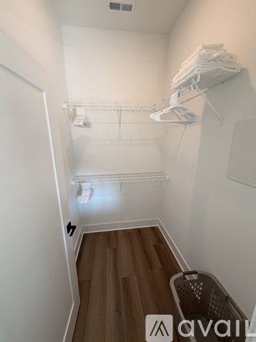 1726 S Watkins St 1 Condo for Rent - Photo gallery 4