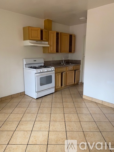 410-400 West Carson Street 1 Apartment for Rent - Photo gallery 1