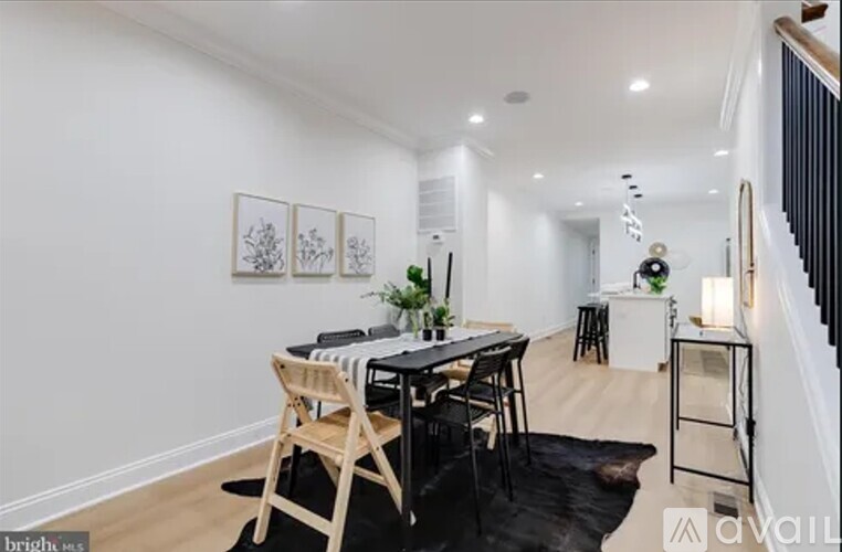 711 North Patterson Park Avenue 3 Beds Townhouse for Rent - Photo gallery 3