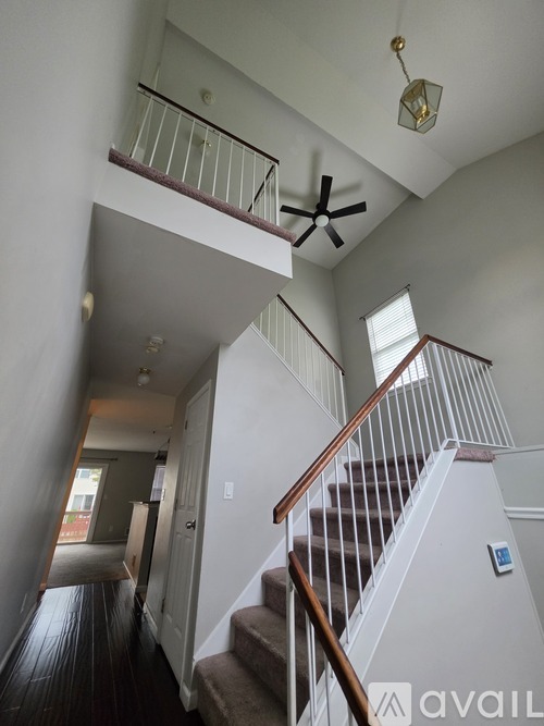 44 Fawn Court 3 Beds Single Family Home for Rent - Photo gallery 2