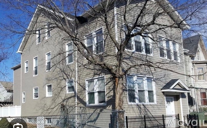253 Hamilton Avenue 3 Beds Single Family Home for Rent - Photo gallery 4