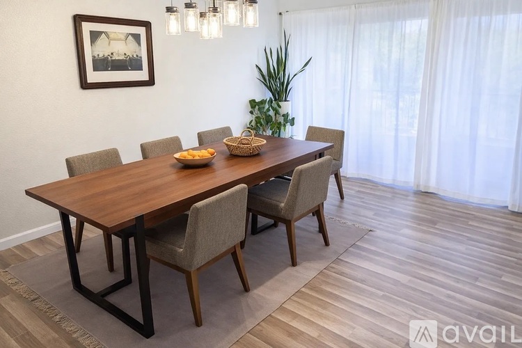 2537 Navarra Drive 4 Beds Condo for Rent - Photo gallery 5