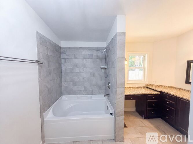 114 Forestview Dr 4 Beds Single Family Home for Rent - Photo gallery 5