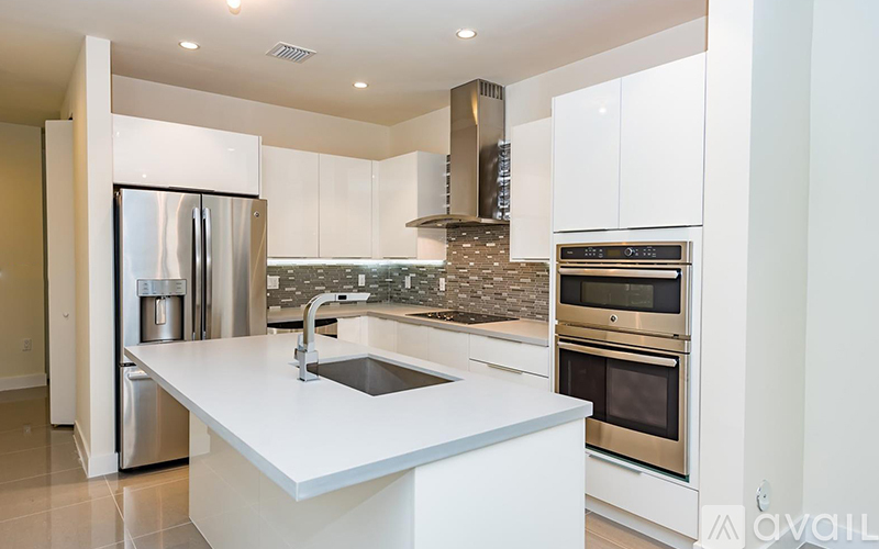10220 NW 63rd Terrace 3 Beds Condo for Rent - Photo gallery 2