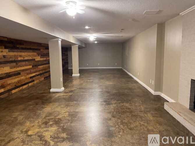 4322 NW Briarcliff Ln 4 Beds Single Family Home for Rent - Photo gallery 5