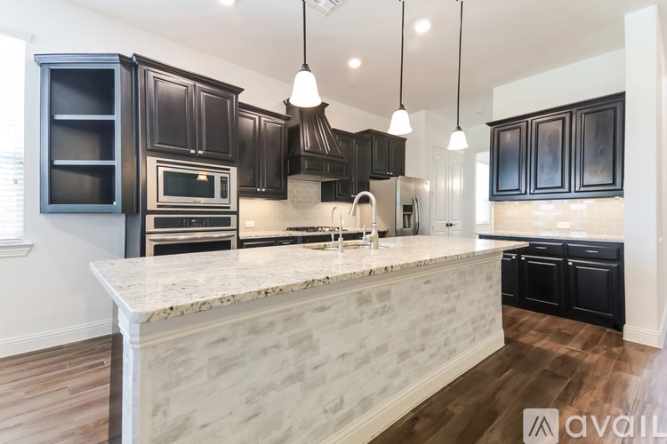 10813 Marble Falls Pl 4 Beds Single Family Home for Rent - Photo gallery 2