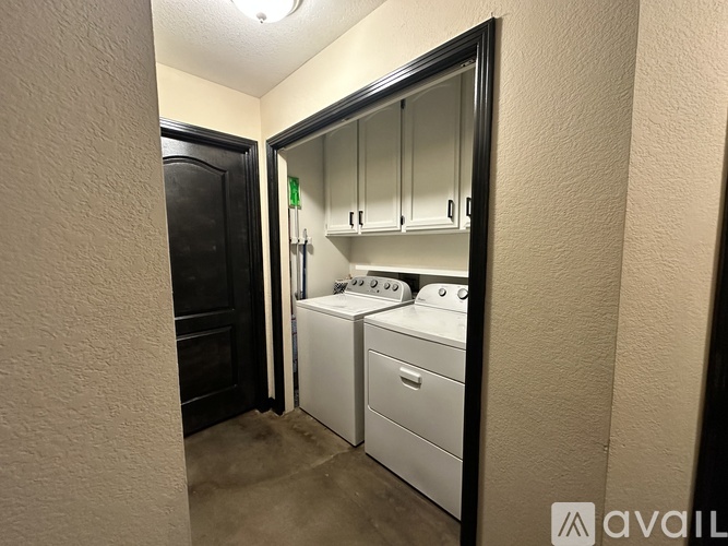 10642 North Seacrest Drive 3 Beds Single Family Home for Rent - Photo gallery 4