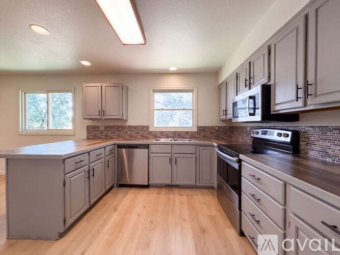 2925 Bow Line Pl 3 Beds Single Family Home for Rent - Photo gallery 4