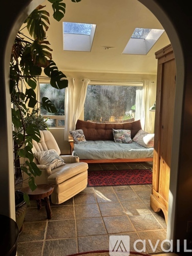 10767 Northwest Line Street 2 Beds Single Family Home for Rent - Photo gallery 2