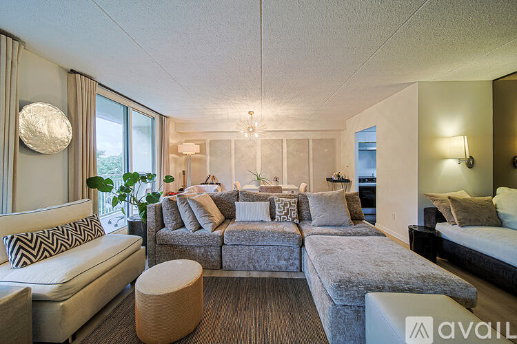 1077 River Rd 1 Condo for Rent - Photo gallery 4
