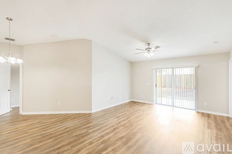301 Admiral Drive 4 Beds Single Family Home for Rent - Photo gallery 4