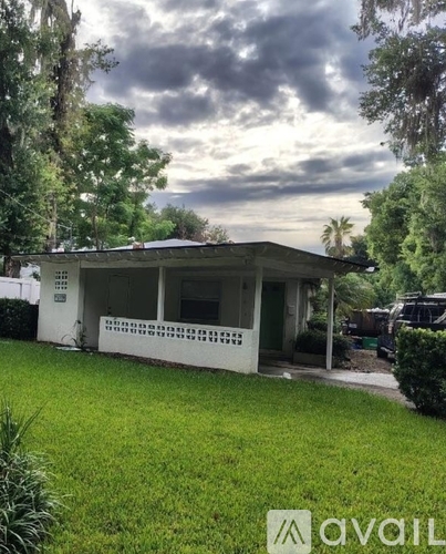 611 South Mills Avenue 2 Beds Apartment for Rent - Photo gallery 1
