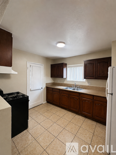 1512 West 103rd Street 4 Beds Single Family Home for Rent - Photo gallery 4