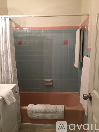 12 NE 56th St 1 Apartment for Rent - Photo gallery 4