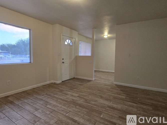 1758 Rio Vista Street 4 Beds Single Family Home for Rent - Photo gallery 2
