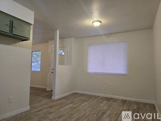 1758 Rio Vista Street 4 Beds Single Family Home for Rent - Photo gallery 4