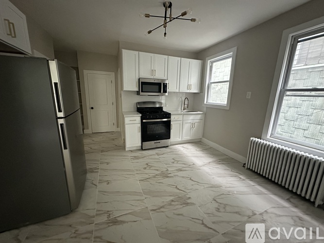 273 Liberty Ave 3 Beds Apartment for Rent - Photo gallery 1
