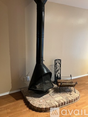 4040 Travis Street 2 Beds Apartment for Rent - Photo gallery 3