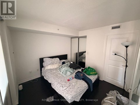 1116 - 386 YONGE STREET 1 Apartment for Rent