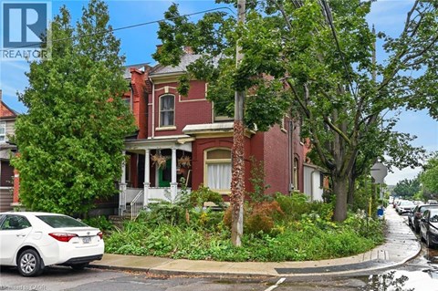 115 ELGIN Street Unit# Main 2 Beds Apartment for Rent
