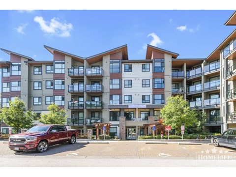 501 7809 209 STREET 2 Beds Apartment for Rent