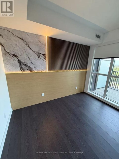 1711 - 18 ESTHER SHINER BOULEVARD 2 Beds Apartment for Rent