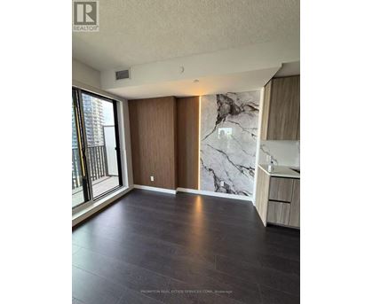 1711 - 18 ESTHER SHINER BOULEVARD 2 Beds Apartment, Condo, Home for Rent - Photo gallery 4