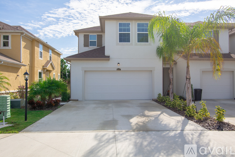 11560 Rolling Green Drive 3 Beds Townhouse for Rent - Photo gallery 1
