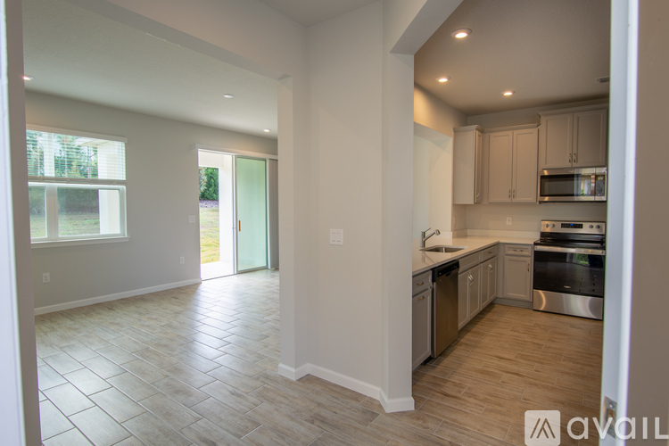 11560 Rolling Green Drive 3 Beds Townhouse for Rent - Photo gallery 4
