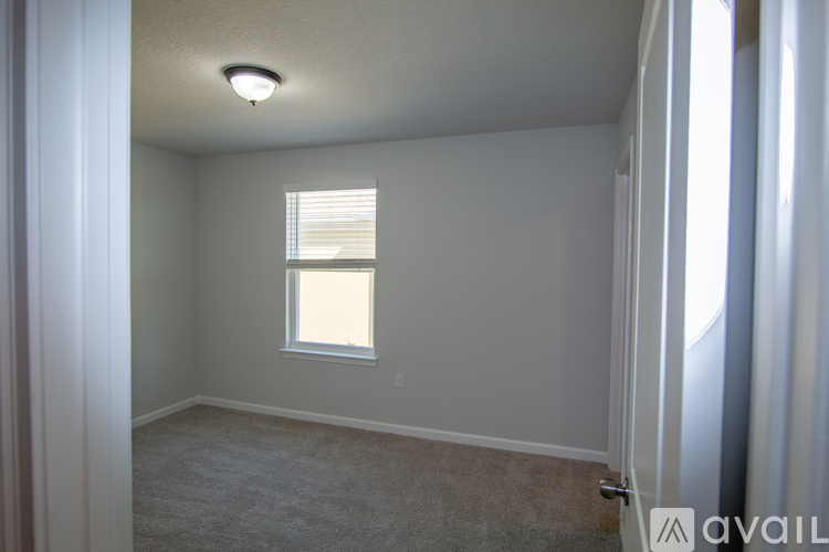 11560 Rolling Green Drive 3 Beds Townhouse for Rent - Photo gallery 5