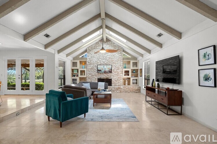 11532 Spicewood Pkwy 5 Beds Single Family Home for Rent - Photo gallery 3