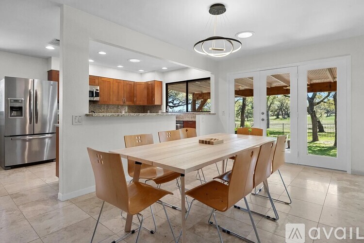 11532 Spicewood Pkwy 5 Beds Single Family Home for Rent - Photo gallery 4