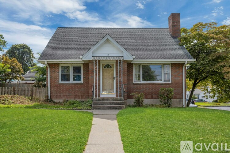 115 Beauvue Terrace 5 Beds Single Family Home for Rent - Photo gallery 1
