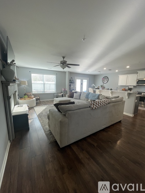 112 Shannon Place 3 Beds Single Family Home for Rent - Photo gallery 5